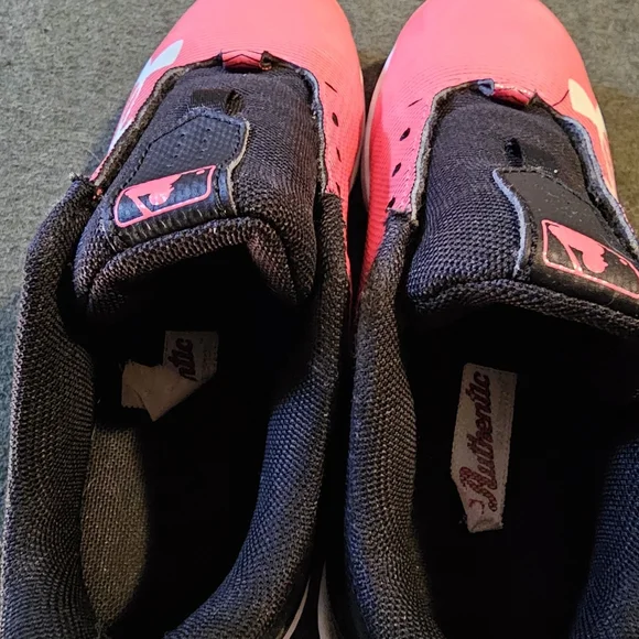 Under Armour Pink and Black Sneakers - Picture 4 of 7
